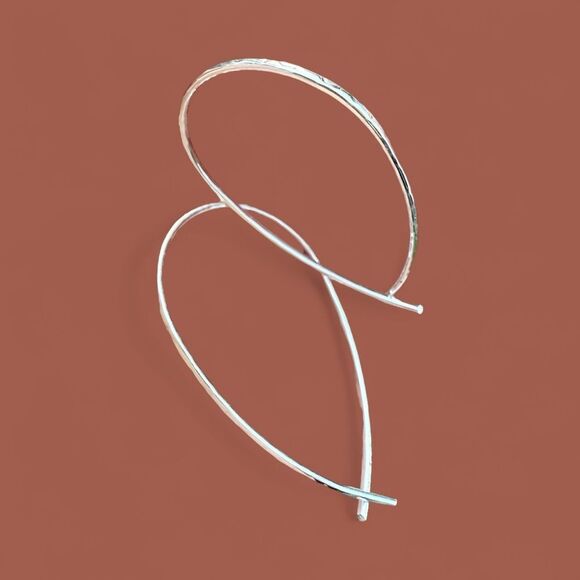 STERLING SILVER HAMMERED HOOP EARRINGS – WOMEN’S TEARDROP DESIGN - Picture 3 of 17